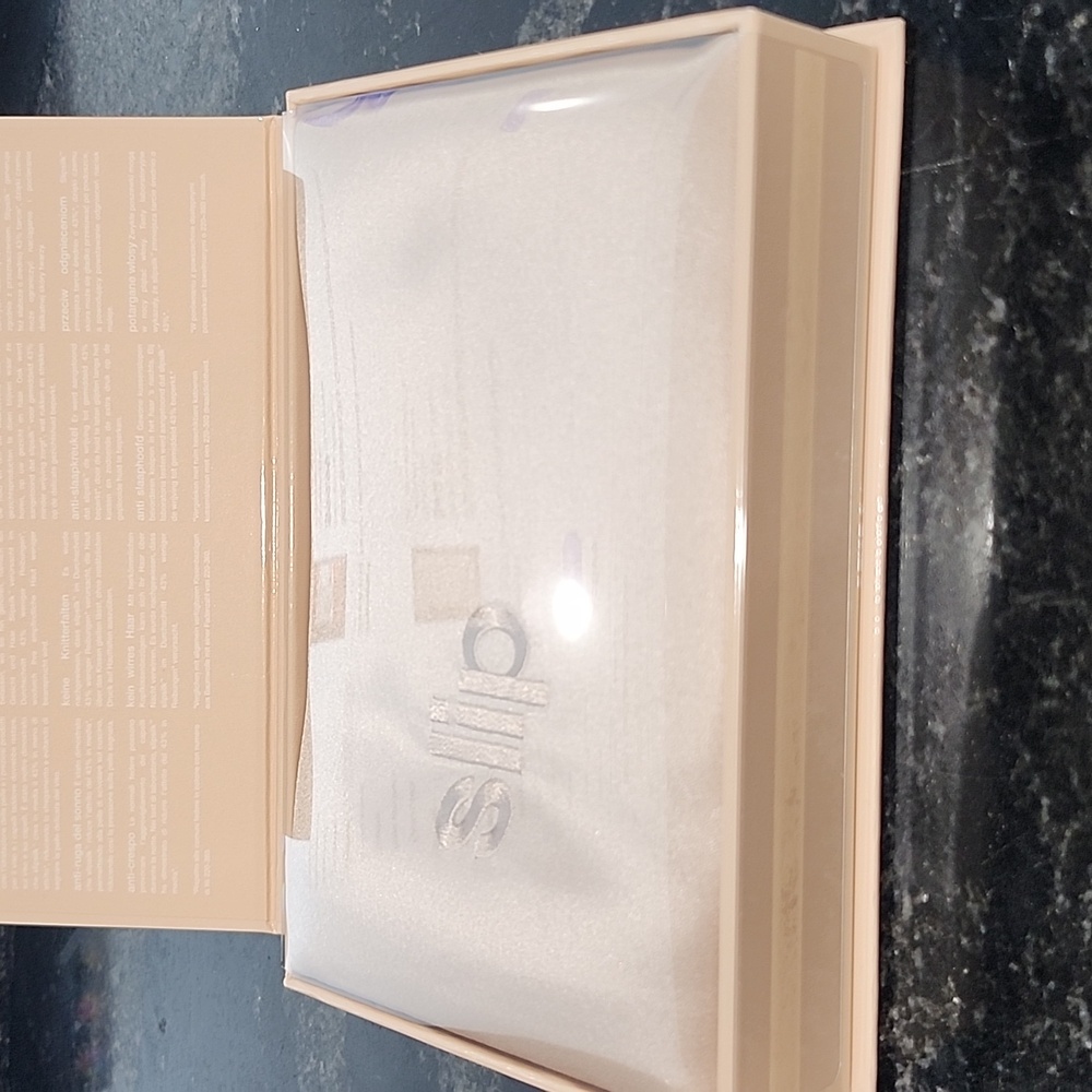 Slip pure silk pillowcase - queen - caramel - upc# 853218006032 - Picture 2 of 4